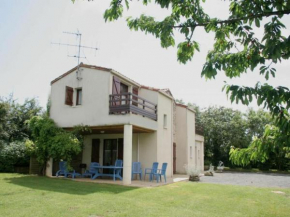 Gîte Saint-Aubin-la-Plaine, 3 pièces, 4 personnes - FR-1-426-225